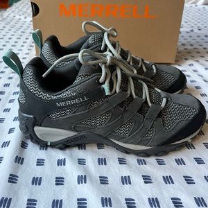 ✨NEW✨ MERRELL ALVERSTONE SHOES